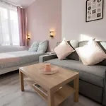 Chateau - Centre Aparthotel 3*