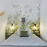 Chateau - Centre 3*